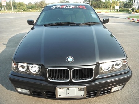 ขาย BMW 318i โฉมนกแก้ว รถสวย สภาพดี สมบูรณ์ ไมค์น้อยแค่ 106100 กม.แท้