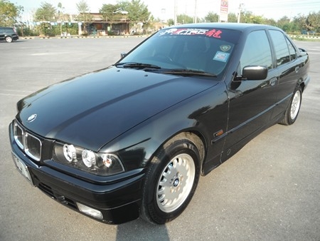 ขาย BMW 318i โฉมนกแก้ว รถสวย สภาพดี สมบูรณ์ ไมค์น้อยแค่ 106100 กม.แท้