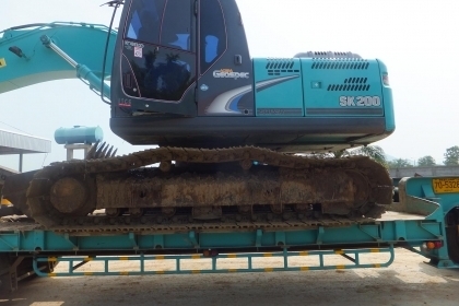 KOBELCO SK200MACK 8SUPERYN12ใช้งาน 7XXXช.ม สวยมาก