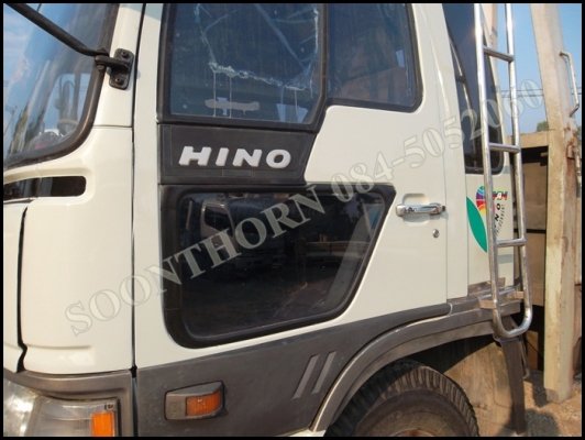 ขายด่วน รถบรรทุก 6 ล้อ HINO FF3H 195 แรง (รถห้างแท้) กระบะ 5.5M สภาพเดิมๆสวย พร้อมใช้งาน ราคาสุดคุ้ม