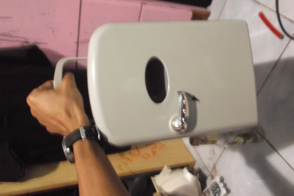 ตู้เย็นมินิ ขนาดพกพา ได้ทั้งอุ่นเเละเย็น สามารถเสียบไฟในรถได้ ราคาถูกมากๆๆ