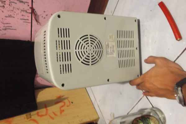 ตู้เย็นมินิ ขนาดพกพา ได้ทั้งอุ่นเเละเย็น สามารถเสียบไฟในรถได้ ราคาถูกมากๆๆ