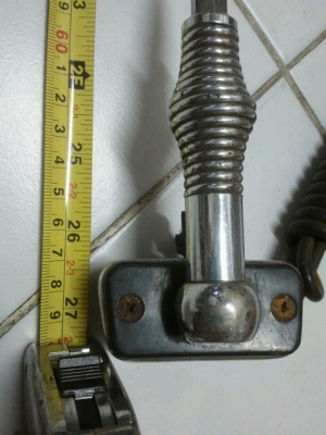 ขออนุญาติขาย เสาวิทยุรถยนต์โบราณ ขออนุญาติขาย เสาวิทยุรถยนต์โบราณ