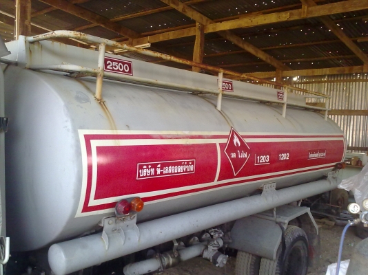 Hino FC 120 HP WO4D พร้อมแทงก์บรรทุกน้ำมัน ความจุ 7,500 ลิตร