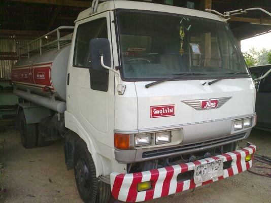Hino FC 120 HP WO4D พร้อมแทงก์บรรทุกน้ำมัน ความจุ 7,500 ลิตร Hino FC 120 HP WO4D พร้อมแทงก์บรรทุกน้ำมัน ความจุ 7,500 ลิตร