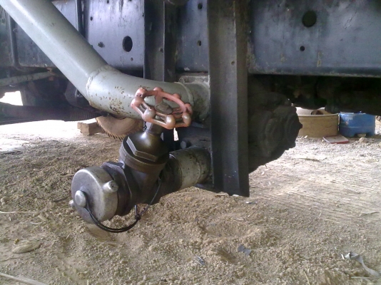 Hino FC 120 HP WO4D พร้อมแทงก์บรรทุกน้ำมัน ความจุ 7,500 ลิตร Hino FC 120 HP WO4D พร้อมแทงก์บรรทุกน้ำมัน ความจุ 7,500 ลิตร