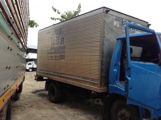 ขาย ตู้น้ำแข้ง ติดรถบรรทุก 6ล้อสภาพดีพร้อมใช้งาน