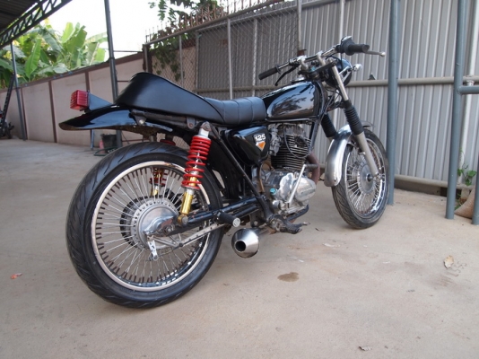 ขายรถHonda XL125 c.c. แนวคาเฟ่ ตามสภาพพร้อมใช้งาน  มีคลิปเครื่องยนต์