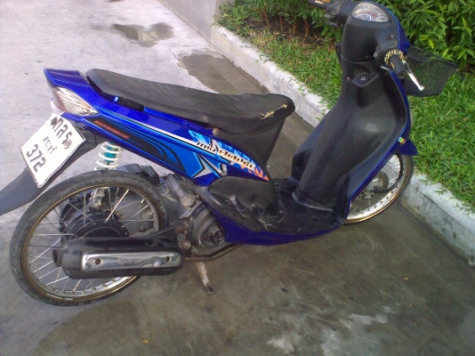 ขาย MIO พร้อมทะเบียน 12500 บาท  พร้อมเสื้อ + ฝาเดิม  ราคาต่อลองได้