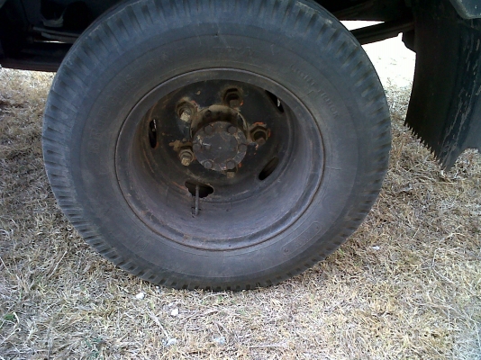 ขายรถดั้มเครื่อง100HP 4BC2 ช่วงล่างเดิม ยางพอใช้ เครื่องแรงดี วิ่งทางไกลสบายคับ ขายรถดั้มเครื่อง100HP 4BC2 ช่วงล่างเดิม ยางพอใช้ เครื่องแรงดี วิ่งทางไกลสบายคับ