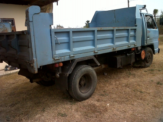 ขายรถดั้มเครื่อง100HP 4BC2 ช่วงล่างเดิม ยางพอใช้ เครื่องแรงดี วิ่งทางไกลสบายคับ