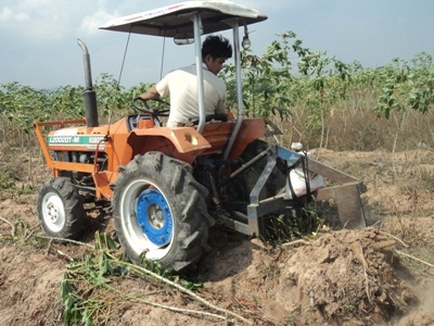 L20แรงสามสูบยางดีระบบหางดีมากครับเครื่องดีมากมีพวงมาลัยเพลาเวอร์
