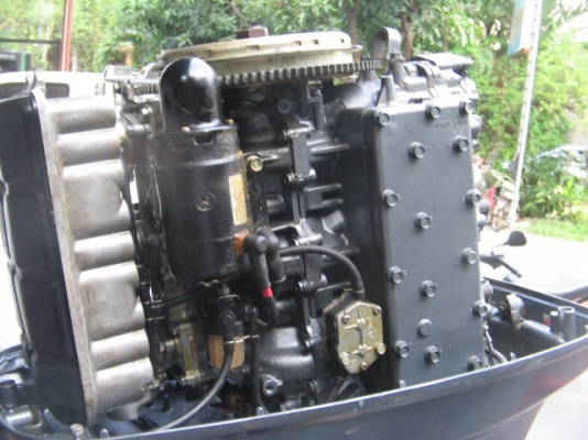 .ขาย เครื่องเรือ Yamaha 85 แรง นำเข้าญี่ปุ่น ราคา 90,000