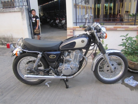 ขายSR400 ปี95 รถประกอบใหม่ อินวอยชื่อผู้ซื้อครับ(รับแลกเทริน์SRทุกแนว)ารยละเอียดโทรเลย