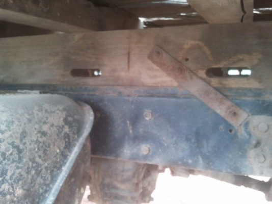 ขาย HINO 117 แรง FB 112 ห้างแท้ เฟือง F หลังแล้วรถสภาพดีพร้อมใช้ครับมีสโลว์กลางครับ