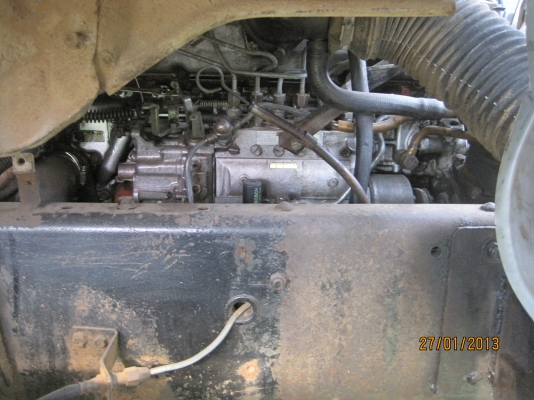 ขายรถเทลเล่อ 10ล้อ1เพลาISUZU ROKCY 195 แรง ปี38 รถห้างแท้ครับ พร้อมโอนครับ