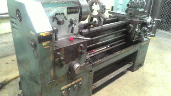 เครื่องกลึง6ฟุตVector4เพลาเด้งมีเบรค400x1000