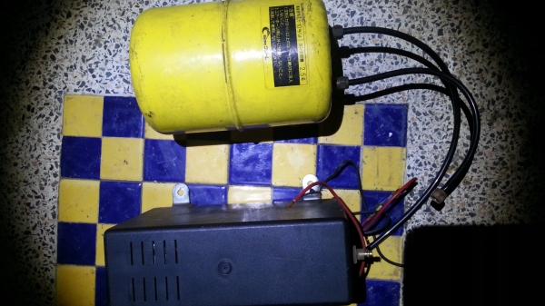 ขายปั้มลม 12v.พร้อมถังเก่าญี่ปุ่น โอโตเสีย ต่อตรงใช้งานได้ 1,200