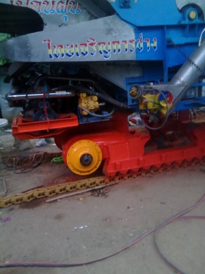 ขาย รถเกี่ยวข้าวไทยเจริญการช่าง