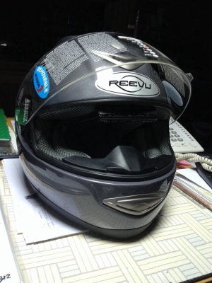 ขาย หมวกกันน๊อคสภาพแกะกล่อง ลดเหลือ 6000 บาทครับ