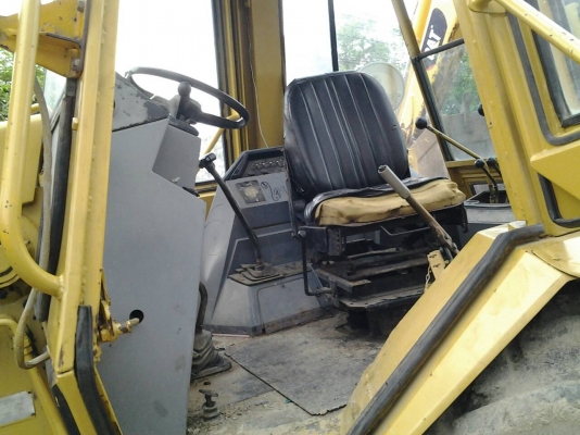 ขายรถตักหน้าขุดหลัง CAT เครื่องเดิม รุ่น 428 B สภาพพร้อมใช้