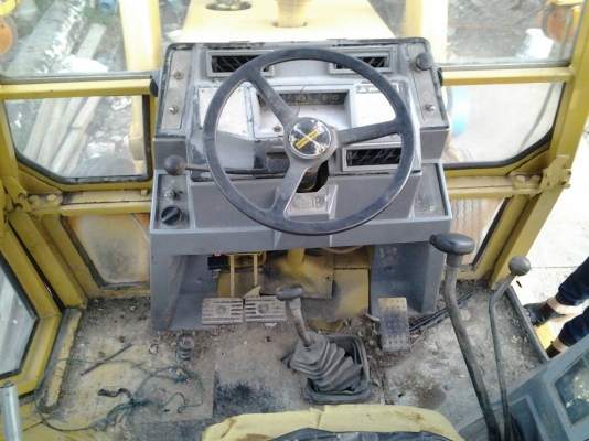 ขายรถตักหน้าขุดหลัง CAT เครื่องเดิม รุ่น 428 B สภาพพร้อมใช้