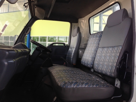 ISUZU NQR EURO 2 เครื่อง 140 แรง 6 เกียร์ ยาว 5.50 เมตร ISUZU NQR EURO 2 เครื่อง 140 แรง 6 เกียร์ ยาว 5.50 เมตร