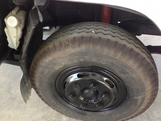 ISUZU NQR EURO 2 เครื่อง 140 แรง 6 เกียร์ ยาว 5.50 เมตร ISUZU NQR EURO 2 เครื่อง 140 แรง 6 เกียร์ ยาว 5.50 เมตร