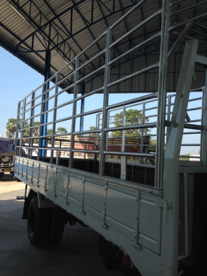 ISUZU NQR EURO 2 เครื่อง 140 แรง 6 เกียร์ ยาว 5.50 เมตร ISUZU NQR EURO 2 เครื่อง 140 แรง 6 เกียร์ ยาว 5.50 เมตร