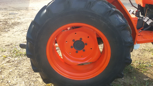 ปัญญาแทรคเตอร์..จัดมาให้ครับ ด่วน!!!คูโบต้า L3408 พร้อมผาน 6 เล่มทะเบียนพร้อม