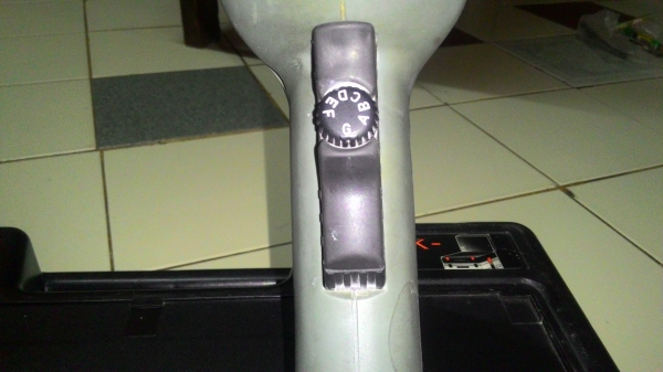 ขายสว่านไฟฟ้าขนาดหัว4หุนยี่ห้อKress(Made in Germany)650Wสภาพดีเจาะกระแทกได้2ระบบพร้อมกล่องพร้อมใช้งาน