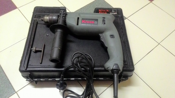 ขายสว่านไฟฟ้าขนาดหัว4หุนยี่ห้อKress(Made in Germany)650Wสภาพดีเจาะกระแทกได้2ระบบพร้อมกล่องพร้อมใช้งาน