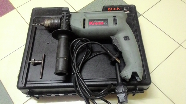 ขายสว่านไฟฟ้าขนาดหัว4หุนยี่ห้อKress(Made in Germany)650Wสภาพดีเจาะกระแทกได้2ระบบพร้อมกล่องพร้อมใช้งาน