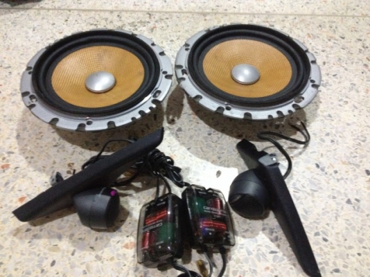 pioneer 6นิ้วเเยกชิ้นครบชุดของเก่าญี่ปุ่นสภาพสวย pioneer 6นิ้วเเยกชิ้นครบชุดของเก่าญี่ปุ่นสภาพสวย