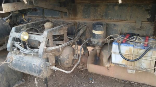 ISUZU-เดทก้า10ล้อดั้ม2เพลา270.เครื่องดำ.ปี48.ครัชซีสวยมากๆ.สภาพสวยพร้อมใช้.