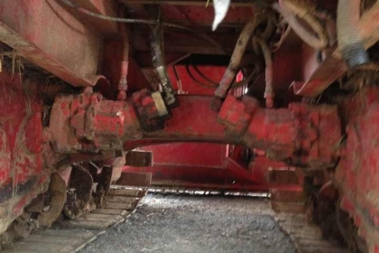 ขายด่วน รถเกี่ยวข้าวศักดิ์พัฒนา 210 แรงม้า