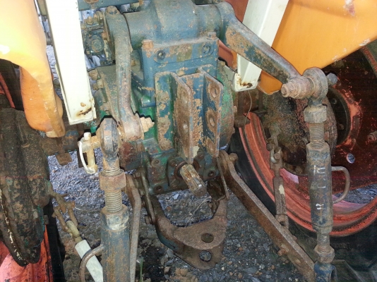 ขายคูโบต้า L2201 ขายตามสภาพเครื่องดี เกียร์ดี