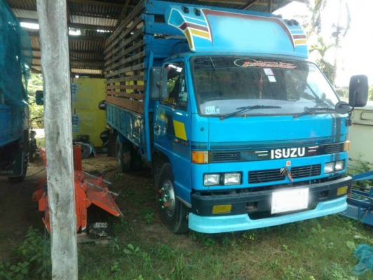 **450,000 บ.ต่อรอง**ขาย6ล้อ115 ยอดนิยม ISUZU NPR115 NPR59LU5M 4BD1-115HP แก้มเหลือง เกียร์สั้น ห้างแท้ ปี35 เครื่องเดิมเกียร์เดิม 4BD1-115แรง ฝาดำ เครื่องดี แน่น แรง ไม่เยิ้ม เกียร์สั้นเข้างายไม่หลุด ช่วงล่างเดิม 6น็อตหน้า-หลัง คัสซีสวยเดิมๆ ไม่ปะไม่ดาม ไ