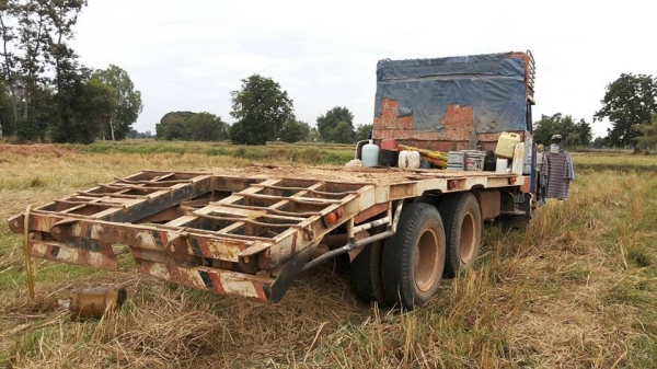 ขายเทรลเลอร์10ล้อหน้ายาว 165 6BD1 ช่วงล่างร็อคใหญ่ แชชซีสวยเครื่องดี ทะเบียนเต็มปี58 สภาพพร้อมใช้งาน หางปลาแบ็คโค