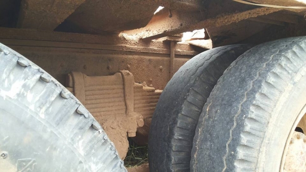 ขายเทรลเลอร์10ล้อหน้ายาว 165 6BD1 ช่วงล่างร็อคใหญ่ แชชซีสวยเครื่องดี ทะเบียนเต็มปี58 สภาพพร้อมใช้งาน หางปลาแบ็คโค