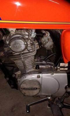 ขาย Honda CB125JX หายากเก่าญี่ปุ่นสภาพสวยราคา 25000 บาทครับ ขาย Honda CB125JX หายากเก่าญี่ปุ่นสภาพสวยราคา 25000 บาทครับ