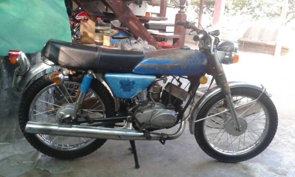 ขาย Kawasaki KH100C1 เดิมๆแห้งๆสภาพสวยราคา 12000 บาทครับ