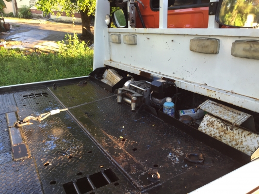 ขายรถสไลด์ IZUSU.   NPR66P. สภาพพร้อมใช้งานครับ เล่มทะเบียนพร้อมโอน