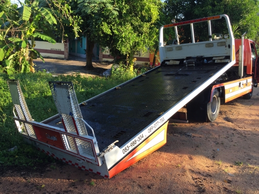 ขายรถสไลด์ IZUSU.   NPR66P. สภาพพร้อมใช้งานครับ เล่มทะเบียนพร้อมโอน