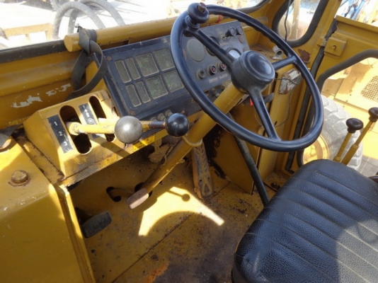 ขายรถตัก KOMATSU 510 มีหลายคัน ขายรถตัก KOMATSU 510 มีหลายคัน