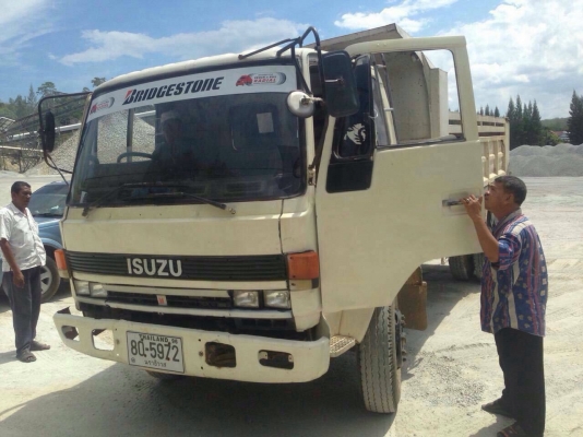 6ล้อดั้ม165แรง FTR11HY-3901285 รถห้างแท้ ดั้มยาว4เมตรกว่า สภาพสวย หัวสวย