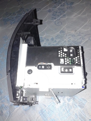 ขายวิทยุติดรถยนต์อีซูซุ พร้อมหน้ากากของแท้ All  new  ปี2012