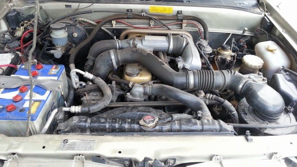 isuzu dragon spececab 2.8 ปี 99 เกียธรรมดา isuzu dragon spececab 2.8 ปี 99 เกียธรรมดา