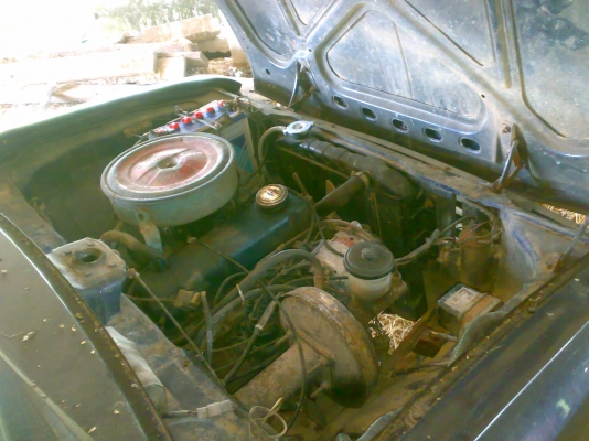 มาสด้า 1000 เล็กกะทัดรัด ประหยัดครับ