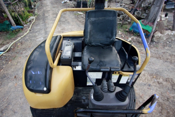 ขายรถขุดแบ็คโฮ MITSUBISHI MM30CR (CAT) ไม่เคยผ่านการใช้งานในไทย มี VDO ทดลองขับให้ดู ติดต่อ 086-775-7900, 086-324-1992 ขายรถขุดแบ็คโฮ MITSUBISHI MM30CR (CAT) ไม่เคยผ่านการใช้งานในไทย มี VDO ทดลองขับให้ดู ติดต่อ 086-775-7900, 086-324-1992